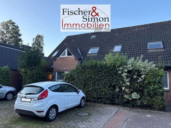 Immobilie in Nienburg/Weser - Nienburg-Reihenendhaus mit zwei separaten Apartments sowie Loggia u. Garten in bahnhofsnaher Lage! - Bild 1
