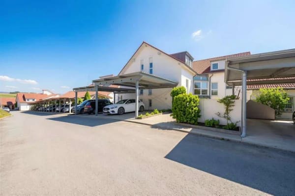Immobilie in Aach - Bezugsfreie 3,5-Zimmer-Erdgeschosswohnung mit Balkon und Carport in Ortsrandlage von Aach - Bild 4