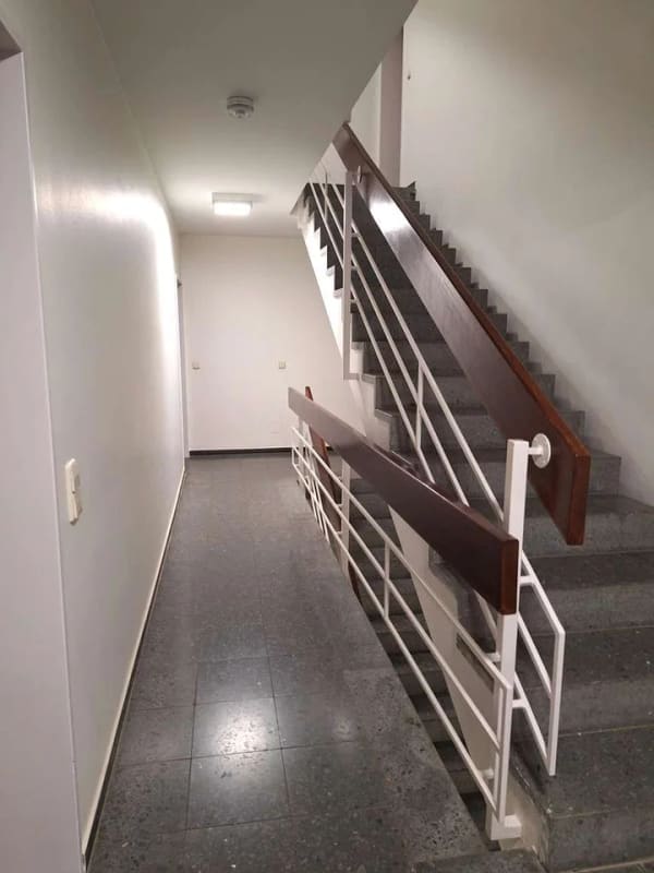 Immobilie in Niederstotzingen - BARRIEREARM & RUHIG GELEGEN: 3-Zimmer-Wohnung mit Loggia u. Garage in Niederstotzingen zu verkaufen - Bild 2