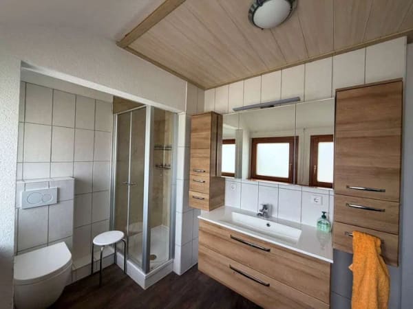Immobilie in Grafenberg - Attraktive Kapitalanlage mit Perspektive - Bild 4