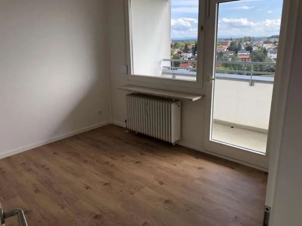Immobilie in Markt Schwaben - Von Privat - renovierte 3-Zi.-Whg. mit S-Balkon und Bergblick - Bild 3