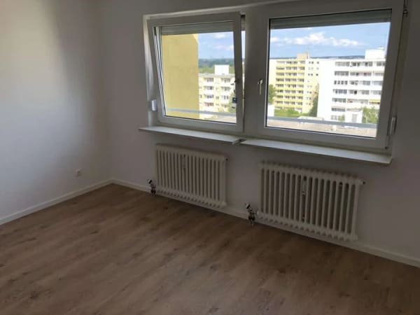 Immobilie in Markt Schwaben - Von Privat - renovierte 3-Zi.-Whg. mit S-Balkon und Bergblick - Bild 4