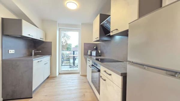 Immobilie in Altefähr - Kapitalanleger/ Selbstnutzer aufgepasst! Moderne 3-Zimmer-Dachgeschosswohnung mit Balkon in Altefähr - Bild 2