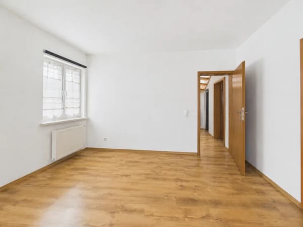 Immobilie in Hornberg - Bereits vermietet investieren: Maisonettewohnung mit ca. 4,04 % Bruttomietrendite in Hornberg - Bild 1