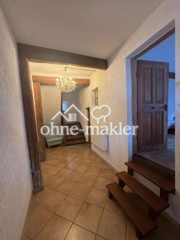 Immobilie in Kitzingen - Einfamilienhaus freistehend in Kitzingen - Bild 2