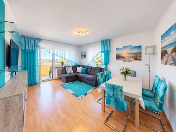 Immobilie in Oberkirch - Ruhige 3-Zimmer-Wohnung mit 2 Balkonen und Garage in Oberkirch - Bild 1