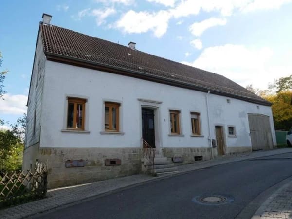Immobilie in Jettenbach - Tradition trifft Moderne – Ihr neues Zuhause mit großzügigem Garten - Bild 1
