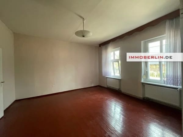 Immobilie in Zehdenick - IMMOBERLIN.DE - Sanierungsbedürftiges Haus mit Nebengebäuden und Südgarten in naturverbundener Lage - Bild 3