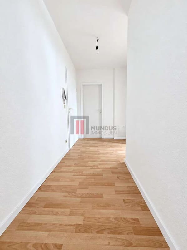 Immobilie in Bannewitz - Attraktive leerstehende 2-Zimmer-Wohnung in infrastruktureller guter Lage - Stellplatz inklusive! - Bild 3