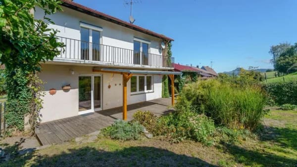 Immobilie in Gottmadingen - Freistehendes Einfamilienhaus mit Garten, Nahwärme und guter Anbindung in Gottmadingen-Ebringen - Bild 1