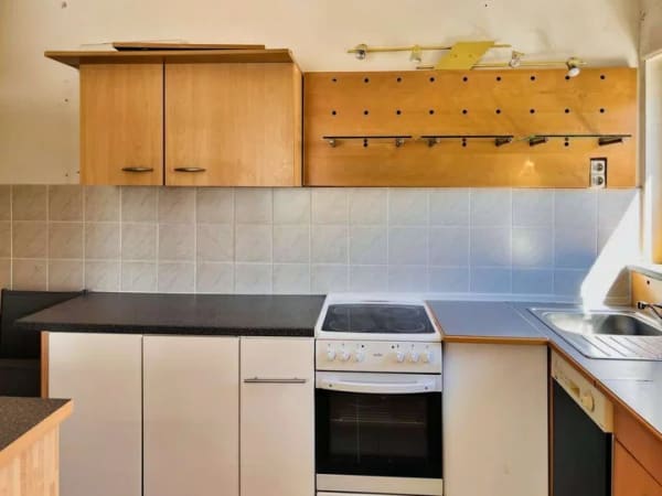 Immobilie in Leonberg - Top-Lage: helle 2 Zimmer-Wohnung mit Terrasse in Leonberg, Nähe Leo Center - Bild 2