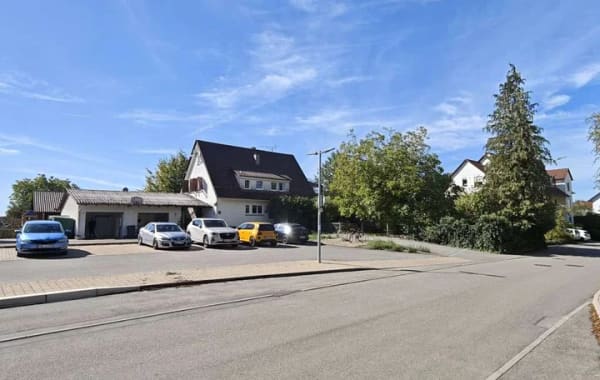 Immobilie in Mainhardt - Wohlfühl- Ein-/Zweifamilienhaus mit Kaminofen, Wintergarten, Doppelgarage u. 862 m² Gartengrundstück - Bild 2
