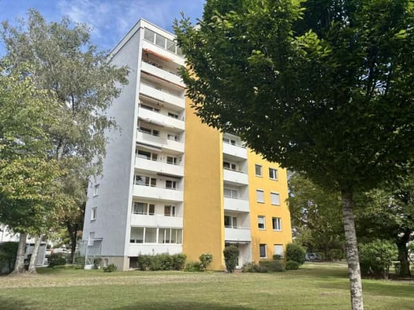 Immobilie in Landshut - Praktisch geschnittene 3-Zimmer-Eigentumswohnung zur Renovierung in Landshut - Bild 1