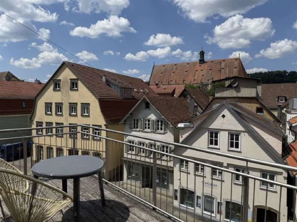 Immobilie in Schwäbisch Gmünd - *** Klein aber fein - Einzimmerappartement mit zwei Dachterrassen in der Innenstadt *** - Bild 0