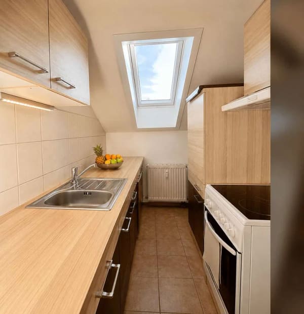Immobilie in Bad Schussenried - Kapitalanleger aufgepasst – vollständig sanierte 2-Zimmer-Dachgeschoss-Wohnung in BAD SCHUSSENRIED - Bild 1