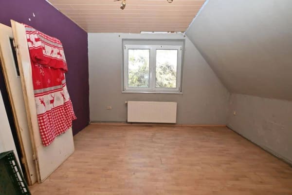 Immobilie in Möser - Modernisiertes Wohnen auf 7.400 m² Grundstück - viel Platz für Tierhaltung & eigene Ideen - Bild 4