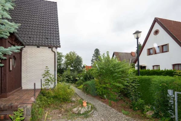 Immobilie in Demmin - Einfamilienhaus freistehend mit 4 Zimmern, Garage und großzügigem Grundstück in Demmin - Bild 2