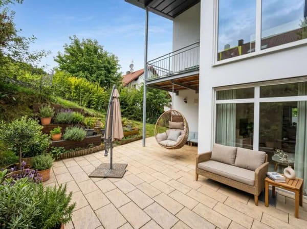 Immobilie in Dietfurt an der Altmühl - Dreizimmerwohnung mit Garten, Terrasse & Garage - Bild 0
