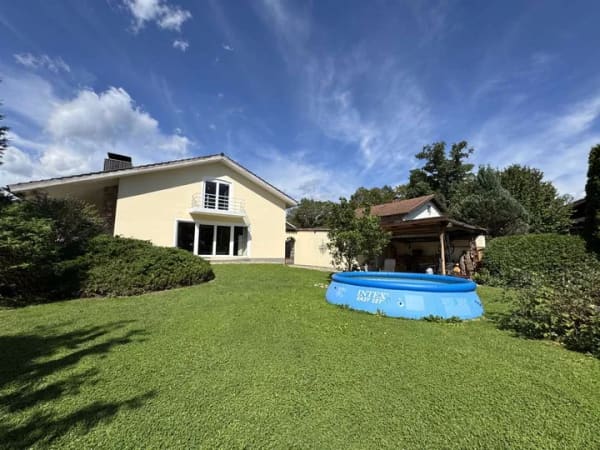 Immobilie in Kiefersfelden - Großzügiges Wohnen mit Kaiserblick – traumhafter Garten und viel Raum für die Familie - Bild 3