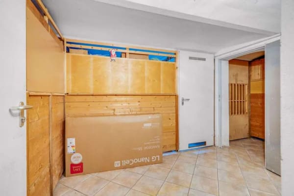 Immobilie in Eberswalde - Vollvermietetes Mehrfamilienhaus mit 5 Wohneinheiten, ca. 305 m² Wohnfläche und 5,52 % IST-Rendite - Bild 3