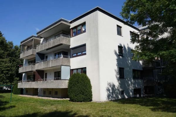Immobilie in Lehrte - * Modern u. komfortabel ausgestattete Eigentumswohnung * - mit Loggia am Stadtrand von Lehrte - Bild 0