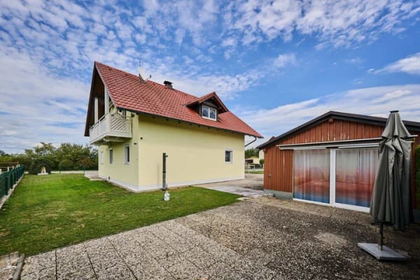 Immobilie in Aiterhofen - EINFAMILIENHAUS IN STRAUBING-SAND - Bild 3