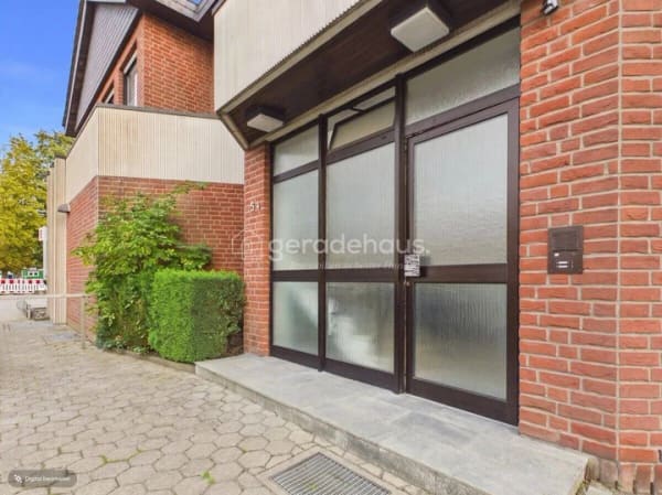 Immobilie in Wietmarschen - Großzügig wohnen mit besonderem Charme - Obergeschosswohnung im ehemaligen Bankgebäude - Bild 1