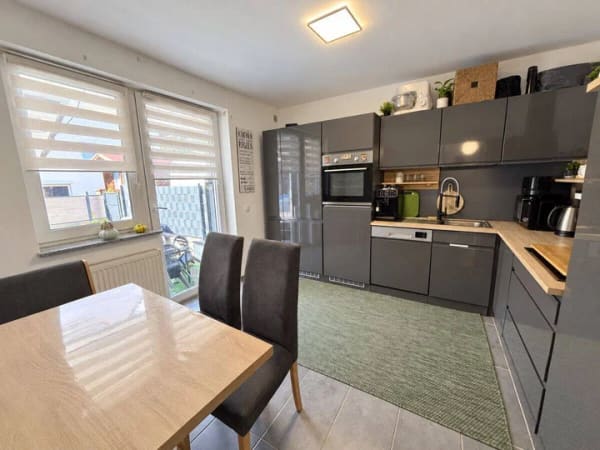 Immobilie in Schauenburg - Zwei Häuser unter einem Dach: vielseitiges Wohnensemble mit Scheune in Schauenburg-Hoof - Bild 3