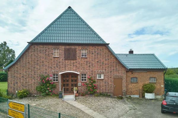 Immobilie in Hamfelde - Charmantes Bauernhaus auf herrlichem Grundstück! - Bild 1