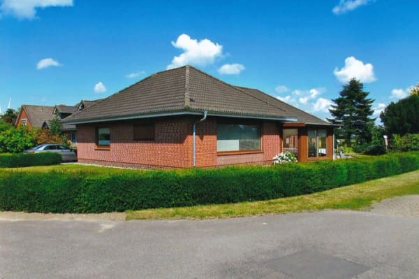 Immobilie in Risum-Lindholm - Einfamilienhaus -ebenerdig- mit Garage in 25920 Risum-Lindholm - Bild 0