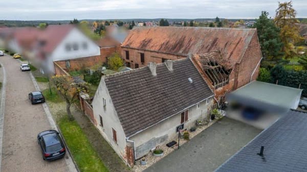 Immobilie in Burg - Sanierungsobjekt mit weitläufigem Grundstück und vielseitigem Potenzial in Niegripp - Bild 2