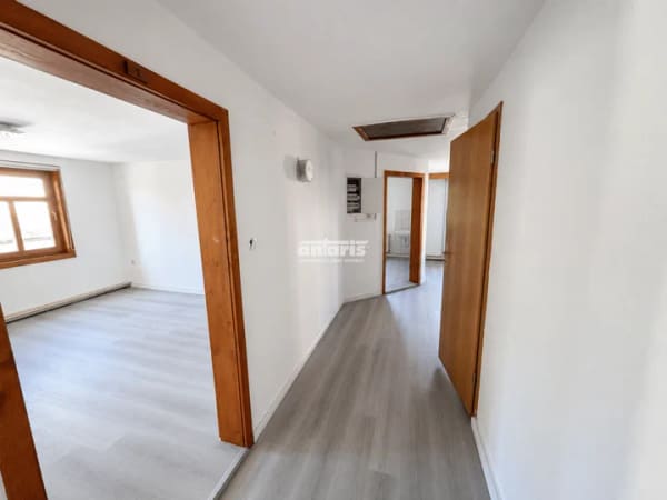 Immobilie in Friedrichroda - antaris Immobilien GmbH ** Drei Wohnungen, unzählige Möglichkeiten - Ihr Investment im Kurort! ** - Bild 2