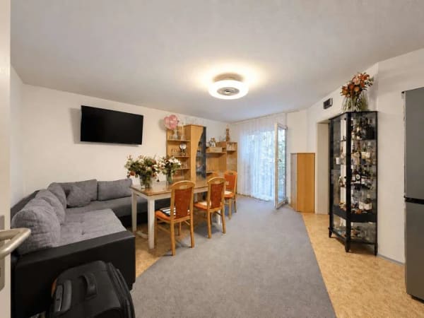 Immobilie in Germersheim - Vermietete 2-ZKB-Wohnung mit Loggia, Carport & Stellplatz in Germersheim! - Bild 2