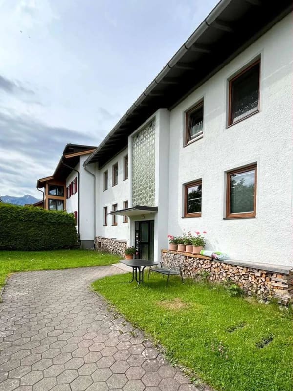 Immobilie in Sonthofen - Ferienwohnung mit herrlicher Aussicht auf den Grünten - Allgäuer  Bergwelt direkt vor der Tür! - Bild 3
