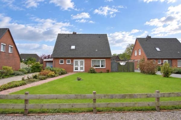 Immobilie in Lunden - Einfamilienhaus freistehend in Lunden - Bild 0