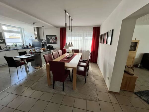 Immobilie in Laudenbach - Attraktives Mehrfamilienhaus in guter Lage von Laudenbach - Bild 2