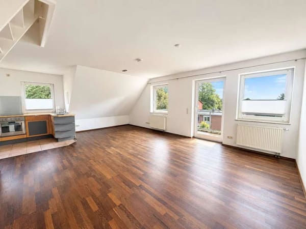 Immobilie in Bendestorf - Helle Maisonette-Wohnung mit Balkon und Weitblick – Bendestorf - Bild 3