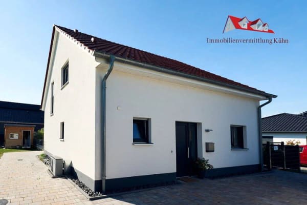 Immobilie in Wathlingen - Modernes Einfamilienhaus, Baujahr 2022 - Bild 0