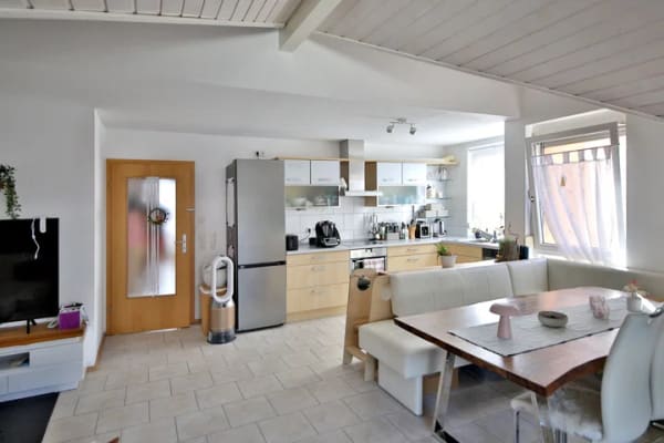 Immobilie in Eisingen - Wohnen, wohlfühlen, ankommen – modernes Zuhause mit besonderem Flair - Dachwohnung in Eisingen - Bild 1