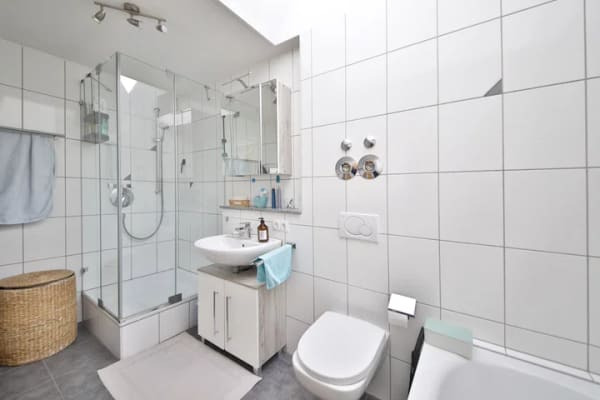 Immobilie in Eisingen - Wohnen, wohlfühlen, ankommen – modernes Zuhause mit besonderem Flair - Dachwohnung in Eisingen - Bild 4