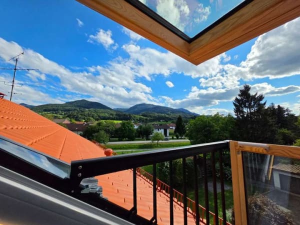 Immobilie in Frasdorf - 4,5-Zimmer-Wohnung mit traumhaftem Bergblick und großzügiger Ausbaureserve in Frasdorf im Chiemgau - Bild 1