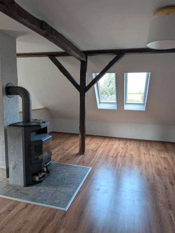 Immobilie in Leezen - Charmante Doppelhaushälfte mit 1.500 m² Grundstück – modernisiert, gemütlich & kurzfristig verfügbar - Bild 1
