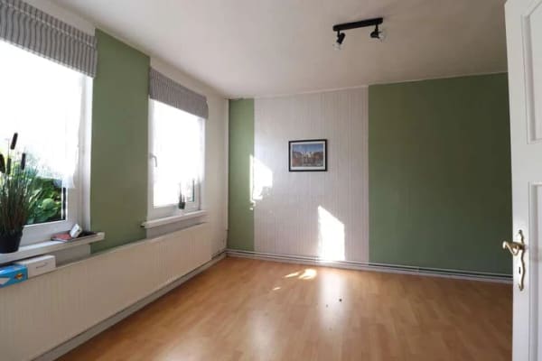Immobilie in Nordstemmen - Einfamilienhaus mit historischem Fachwerkcharme und Ausbaupotenzial in Nordstemmen/Rössingen - Bild 3