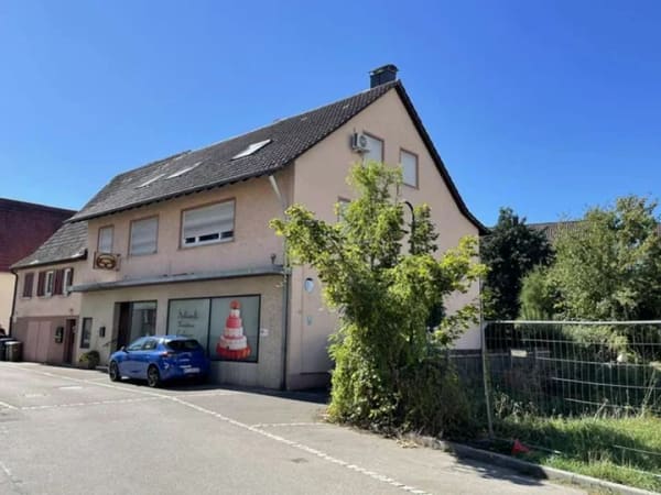 Immobilie in Neckartenzlingen - Abriss mit Neubebauung oder Sanierung- 3-Fam.-Haus mit großer Gewerbeeinheit auf 642 m² Grund! - Bild 0