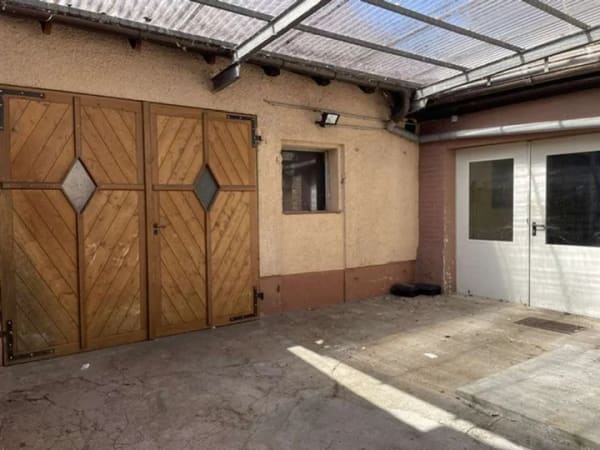 Immobilie in Neckartenzlingen - Abriss mit Neubebauung oder Sanierung- 3-Fam.-Haus mit großer Gewerbeeinheit auf 642 m² Grund! - Bild 4