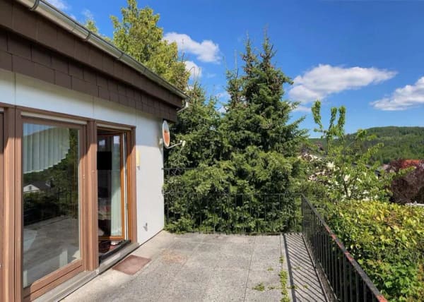 Immobilie in Herborn - Einfamilienhaus mit traumhaften Ausblick zum Verkauf - Bild 3