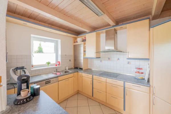 Immobilie in Eschbronn - Wohntraum für junge Familie mit viel Platzbedarf!Einfamilienhaus mit großem Grundstück und 4 Ga - Bild 4