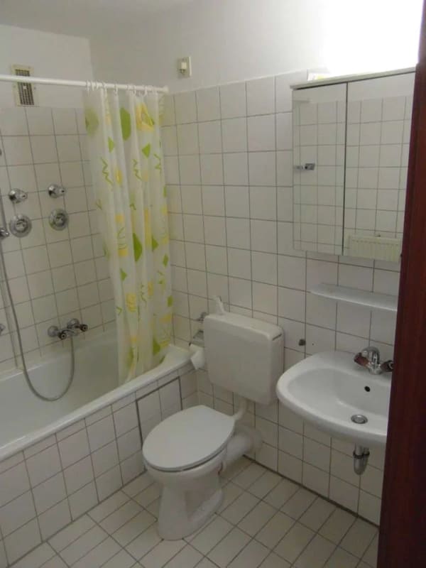 Immobilie in Ulm - Vermietete 1,5-Zimmer-Wohnung mit Balkon am Ulmer Kuhberg - Bild 4