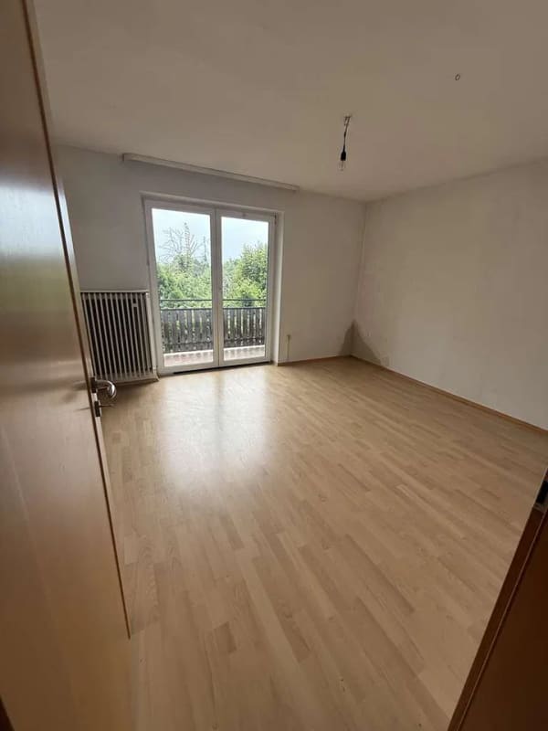 Immobilie in Reichertshofen - *Einfamilienhaus mit großem Grundstück und viel Potenzial* - Bild 3