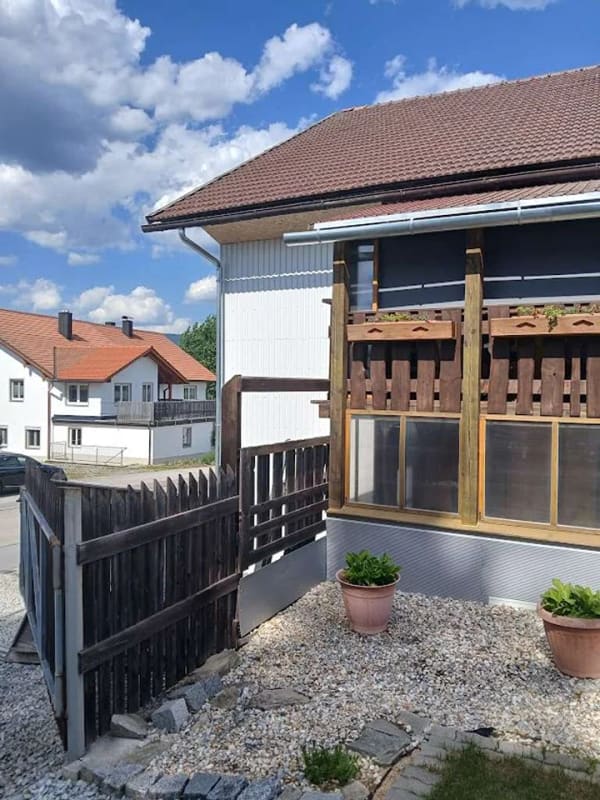 Immobilie in Neureichenau - Raumwunder mit Potenzial: EFH mit 2 Wohneinheiten (Hauptwohnsitz + Vermietung)  und XXL-Werkstatt - Bild 3